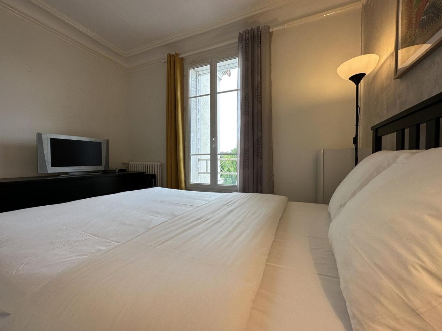 La Maison Des Lumieres Hotel Chartres Luaran gambar